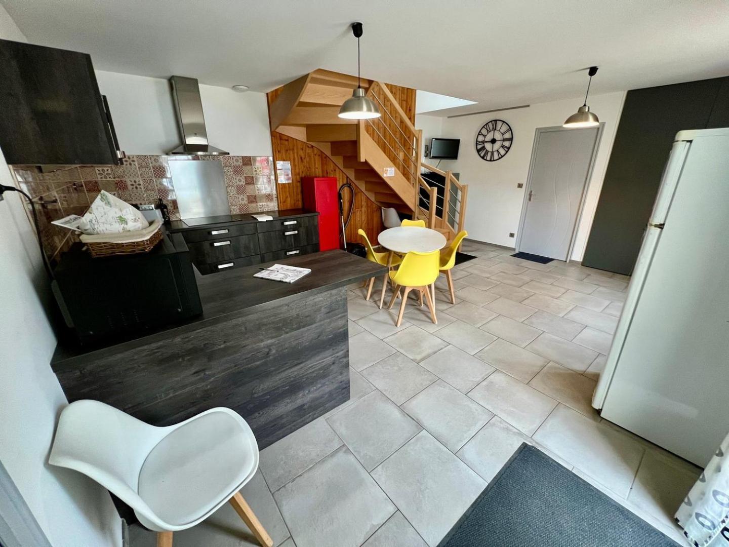 Chez Marcel - Maison 3 Chambres Lussac-les-Châteaux Eksteriør bilde