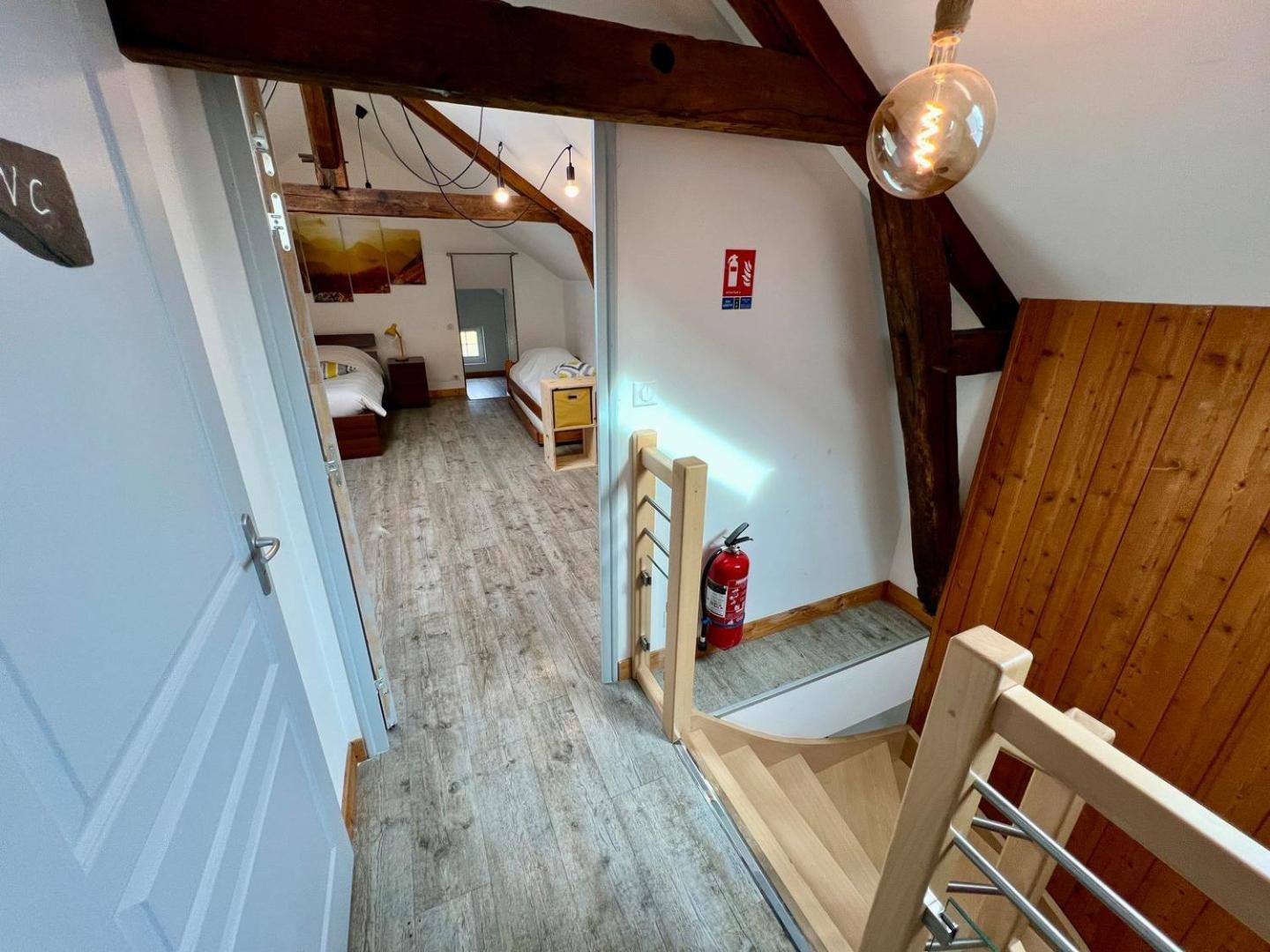 Chez Marcel - Maison 3 Chambres Lussac-les-Châteaux Eksteriør bilde