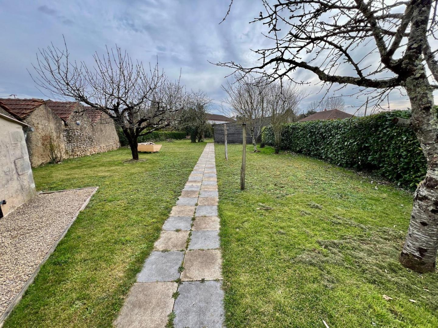 Chez Marcel - Maison 3 Chambres Lussac-les-Châteaux Eksteriør bilde